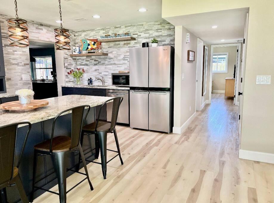 Sea La Vie - Beach Town Charm+Newly Renovated Cocoa Beach Dış mekan fotoğraf