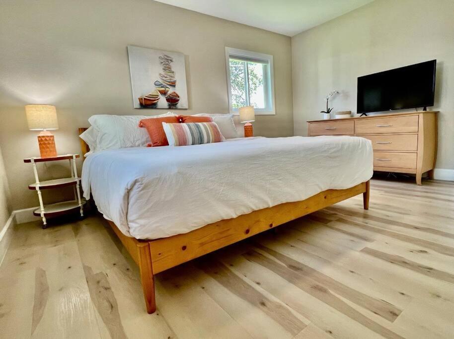 Sea La Vie - Beach Town Charm+Newly Renovated Cocoa Beach Dış mekan fotoğraf