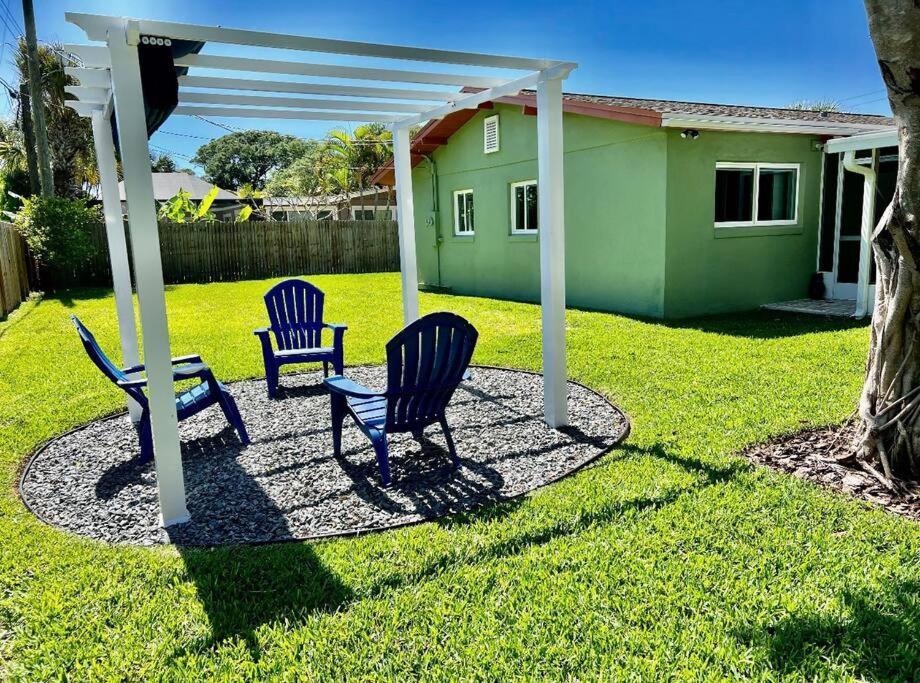 Sea La Vie - Beach Town Charm+Newly Renovated Cocoa Beach Dış mekan fotoğraf